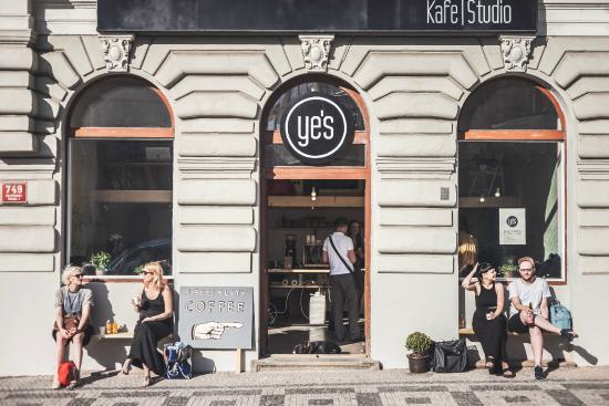 Yes kafe / Studio